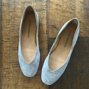 Lucky Brand grey suede ballet flats, square toes, stitching. sz 6